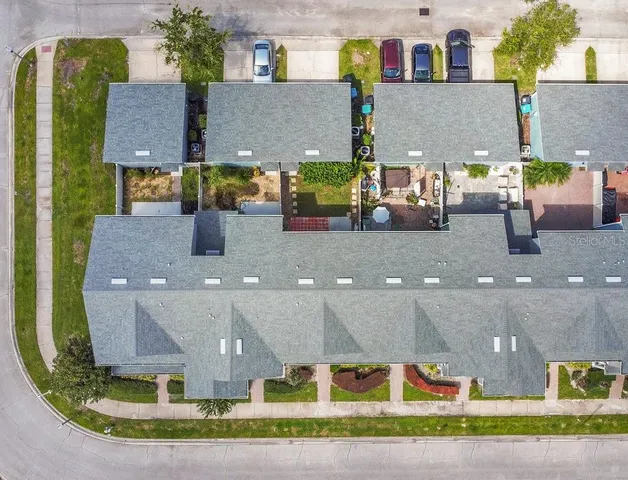 $327,499 | 6071 Chapledale Drive, Orlando, FL 32829