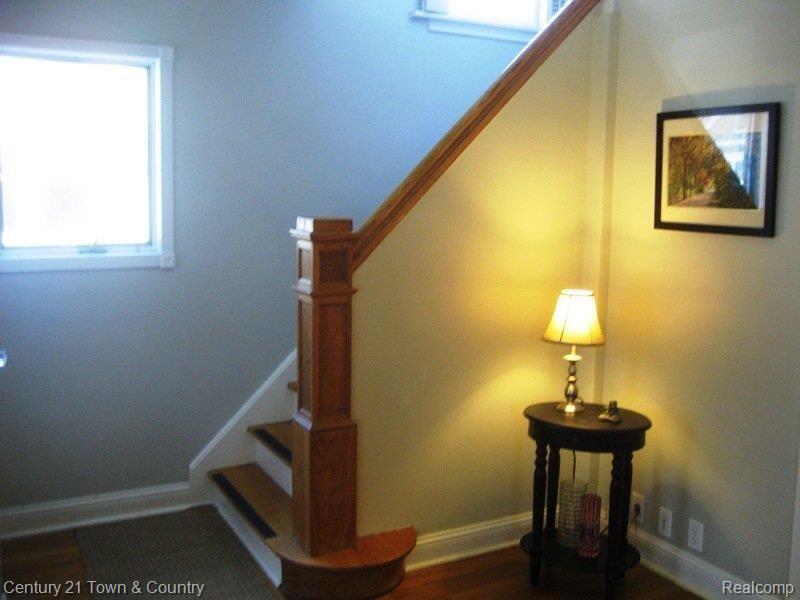 Hardwood Flooring T/O