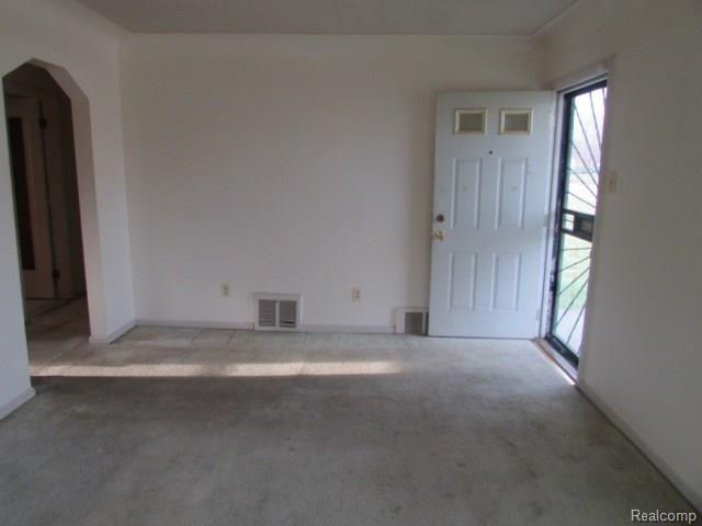 9925 Meyers Road Detroit, MI 48227 - Photo 10 of 26 IMG_6477.JPG
