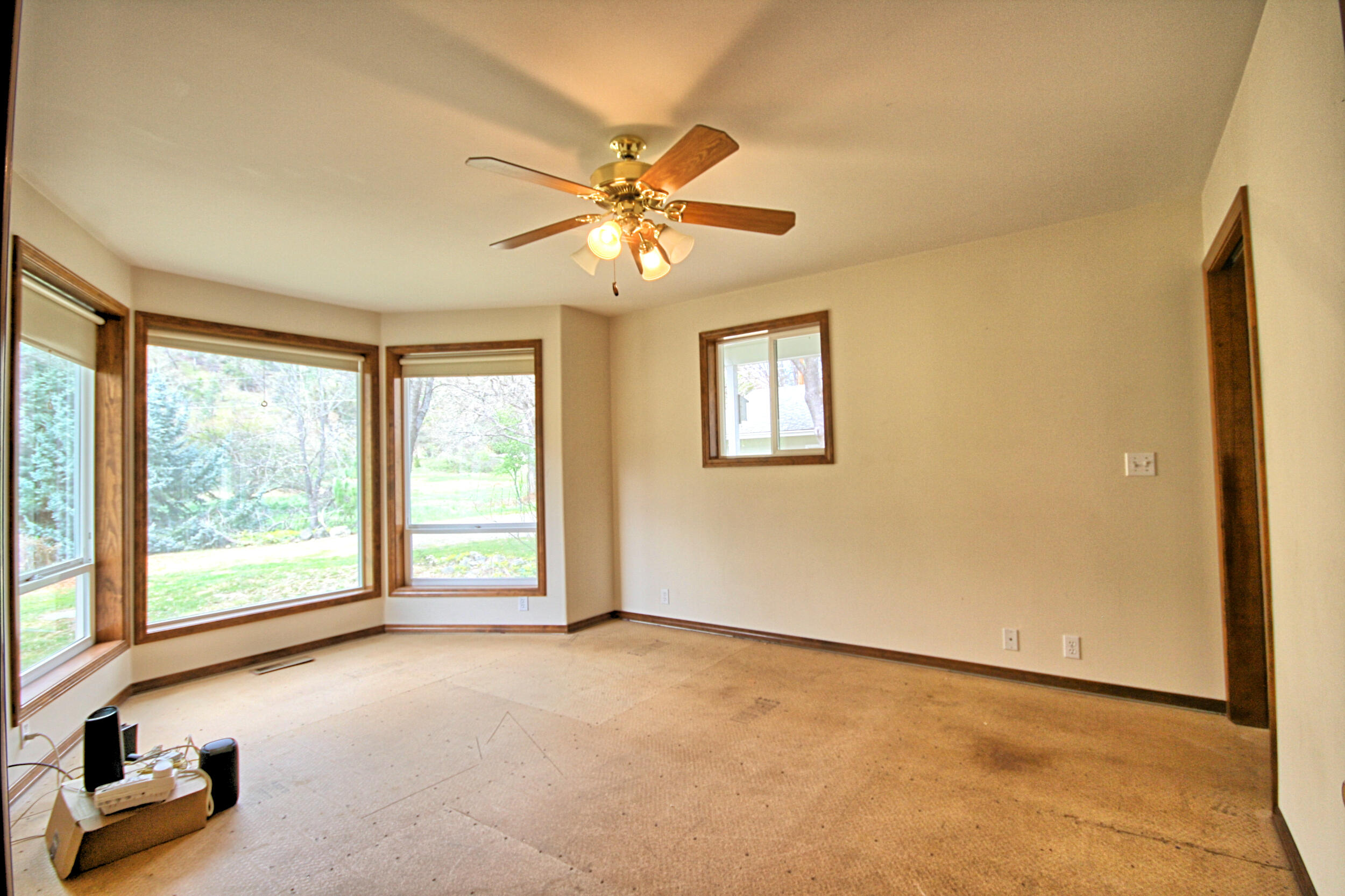 7255 Upper Applegate Road Jacksonville, OR 97530 - Photo 24 of 50 den or office with two entrances