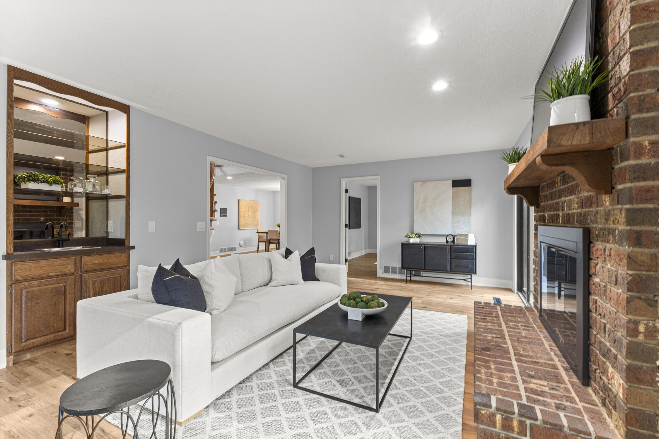 27155 Drake Road Farmington, MI 48331 - Photo 12 of 55 14