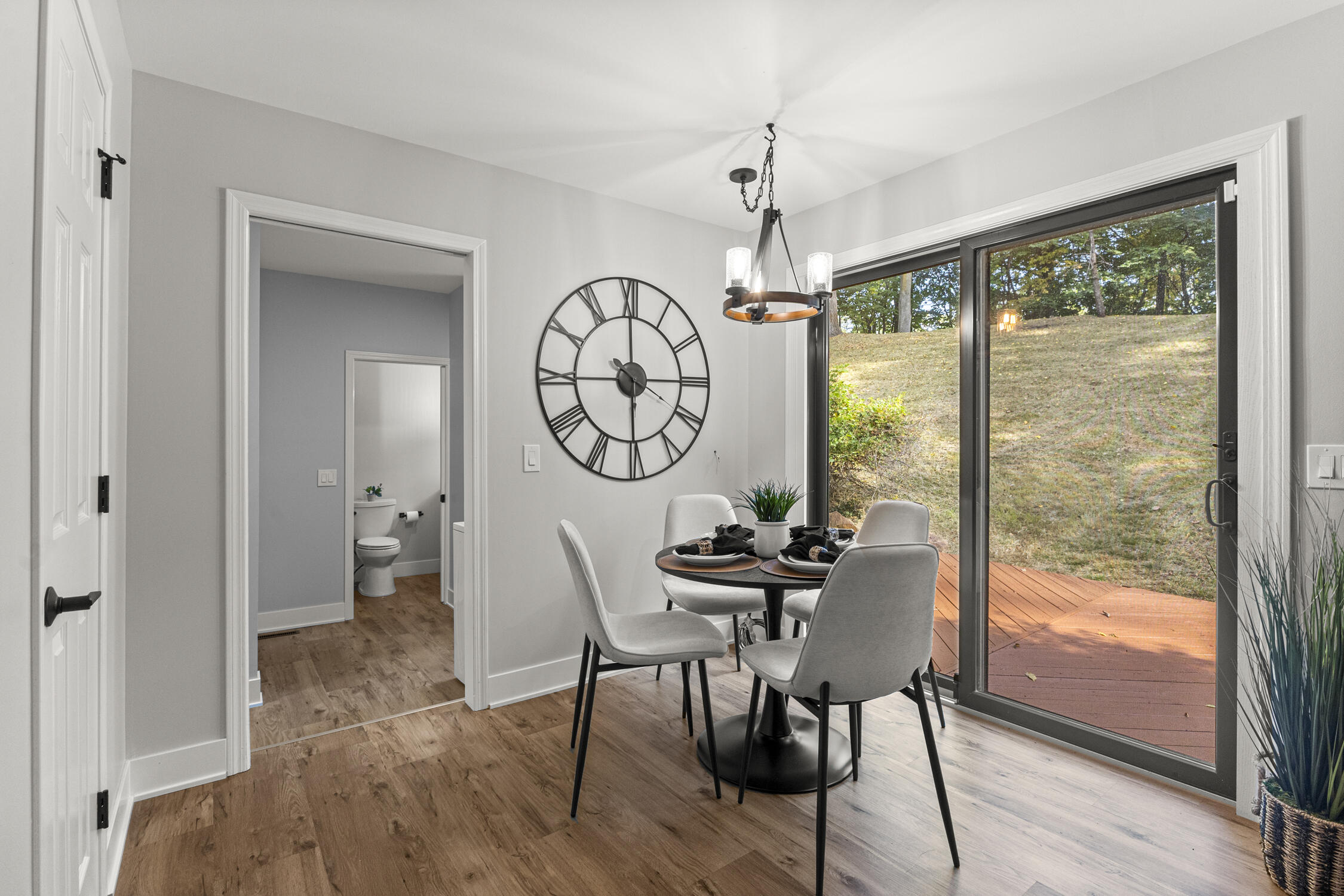 27155 Drake Road Farmington, MI 48331 - Photo 24 of 55 26