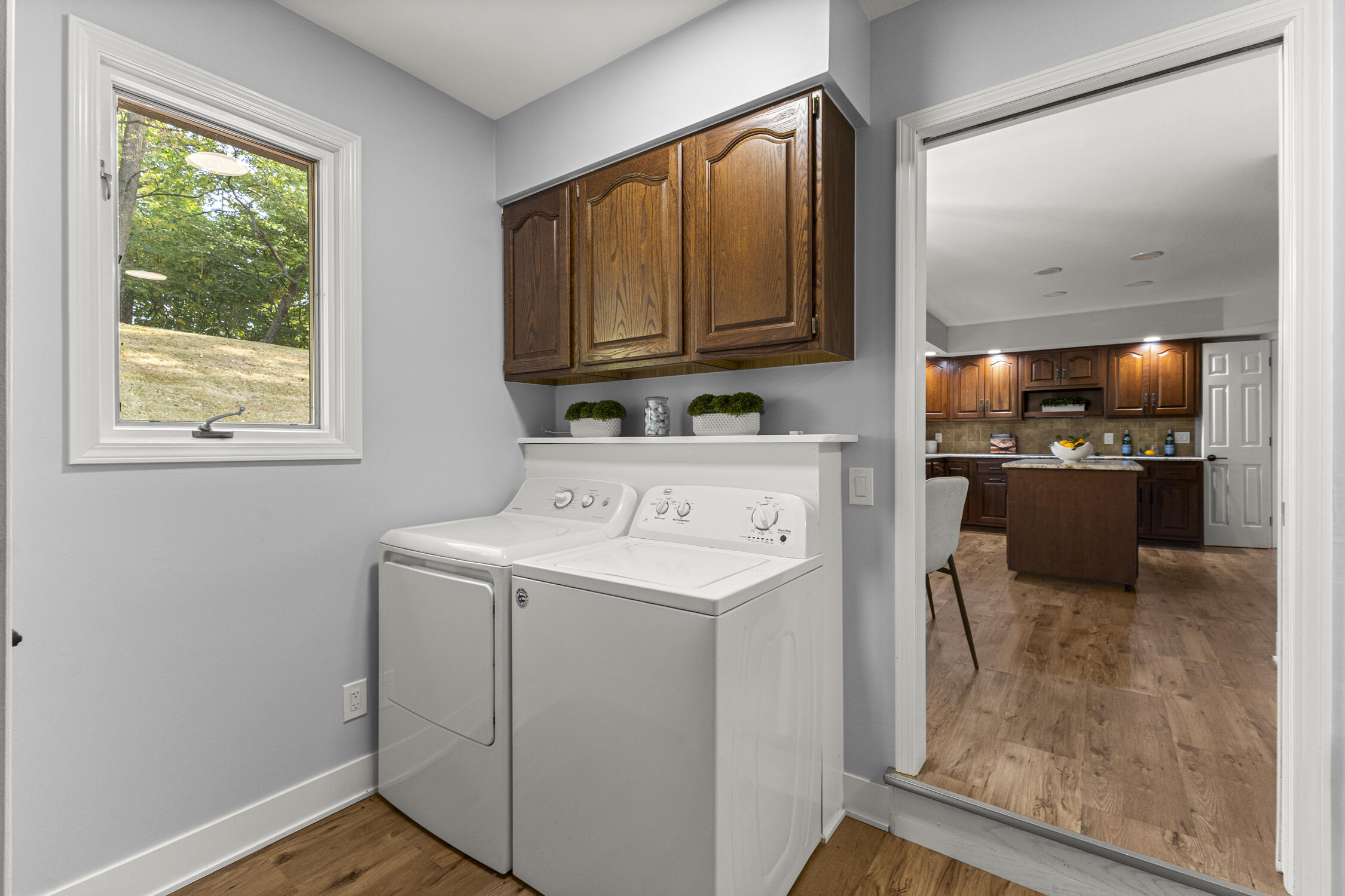 27155 Drake Road Farmington, MI 48331 - Photo 26 of 55 28