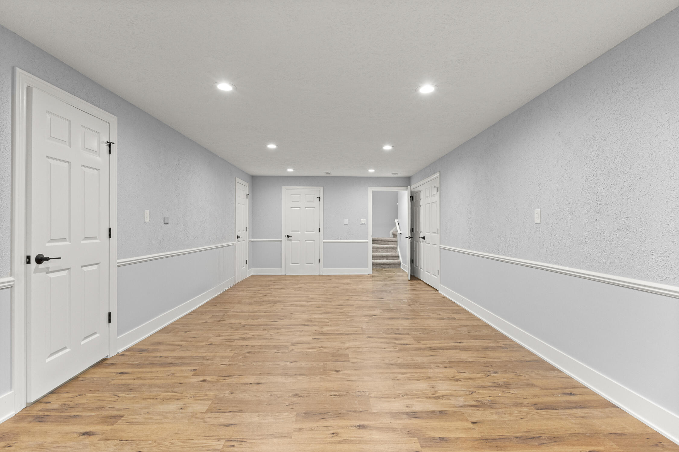 27155 Drake Road Farmington, MI 48331 - Photo 43 of 55 45