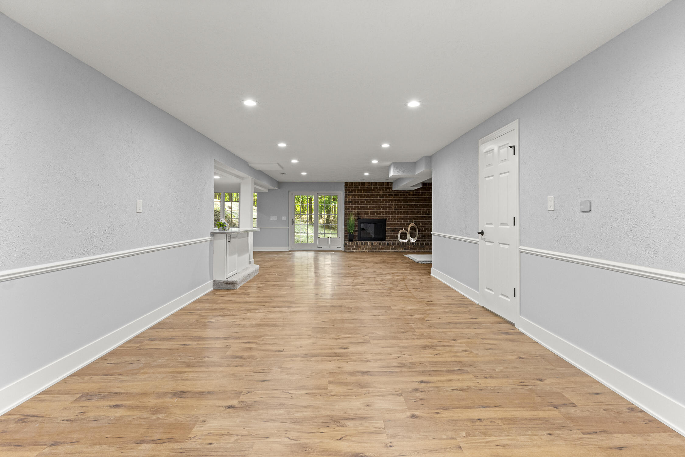 27155 Drake Road Farmington, MI 48331 - Photo 44 of 55 46