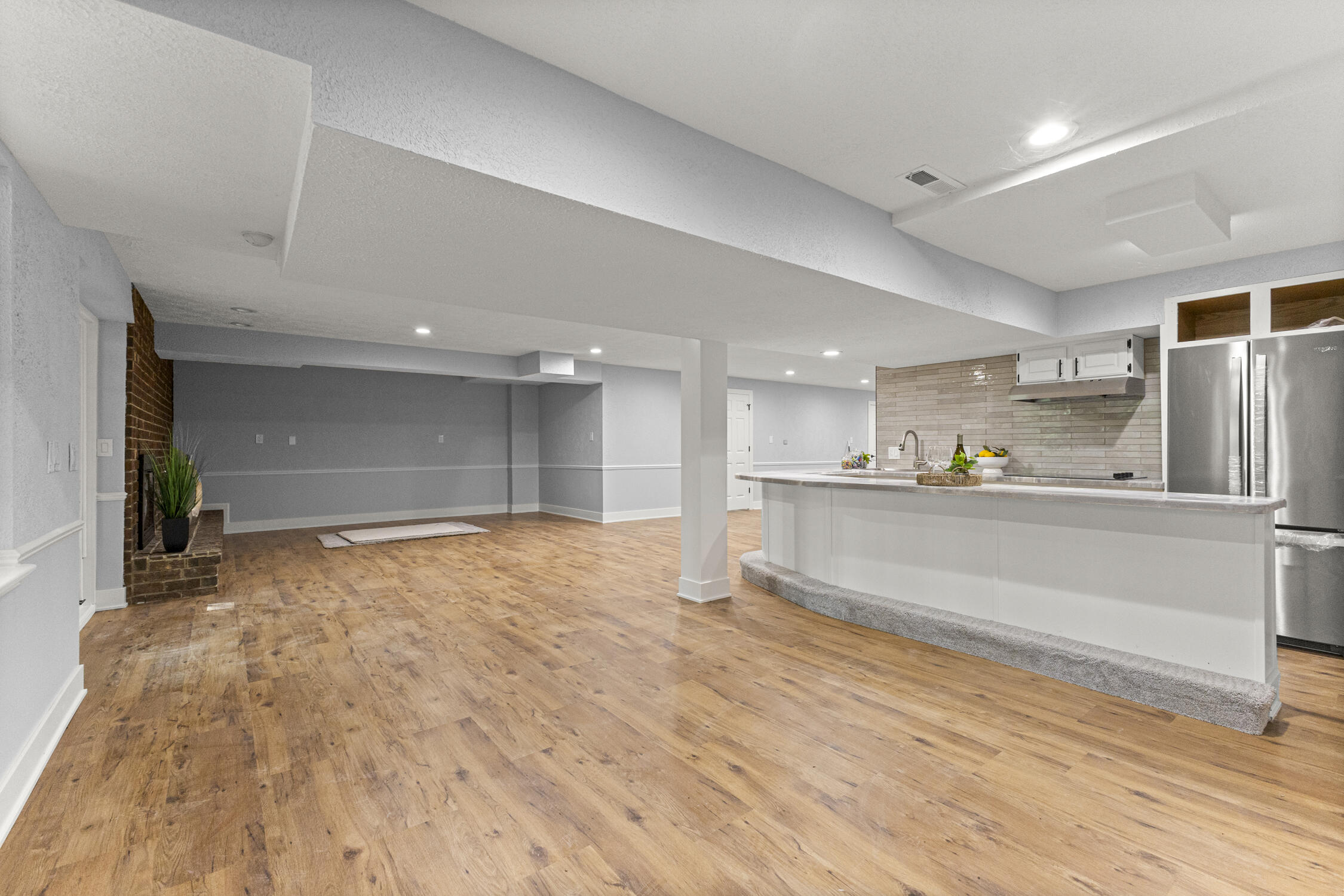 27155 Drake Road Farmington, MI 48331 - Photo 48 of 55 50