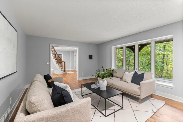 $760,000 | 27155 Drake Road, Farmington, MI 48331