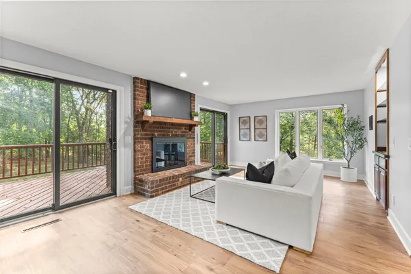 $760,000 | 27155 Drake Road, Farmington Hills, MI 48331