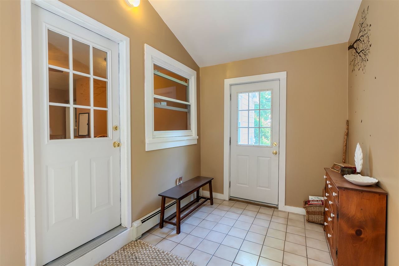 250 South Road Kensington, NH 03833 - Photo 16 of 30 Gallery Image 16