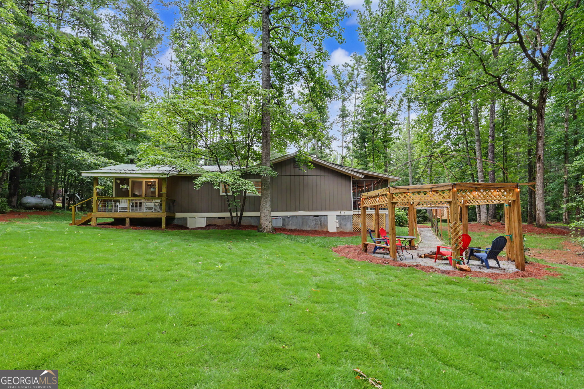 5637 Murray Cove Road Tiger, GA 30576 - Photo 10 of 67
