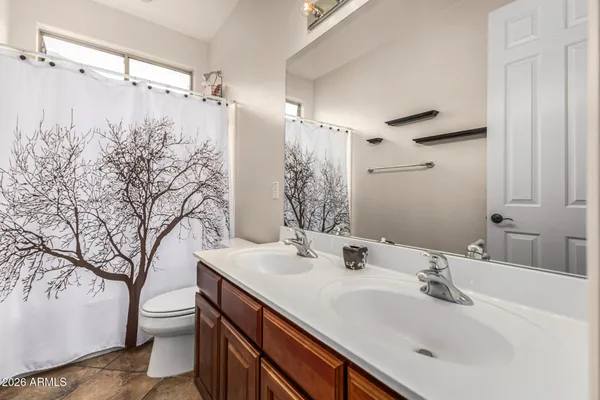 $960,000 | 3019 South Larkspur Street, Gilbert, AZ 85295