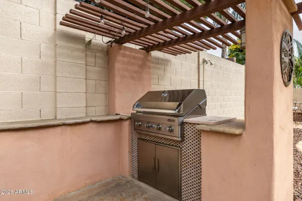 $960,000 | 3019 South Larkspur Street, Gilbert, AZ 85295