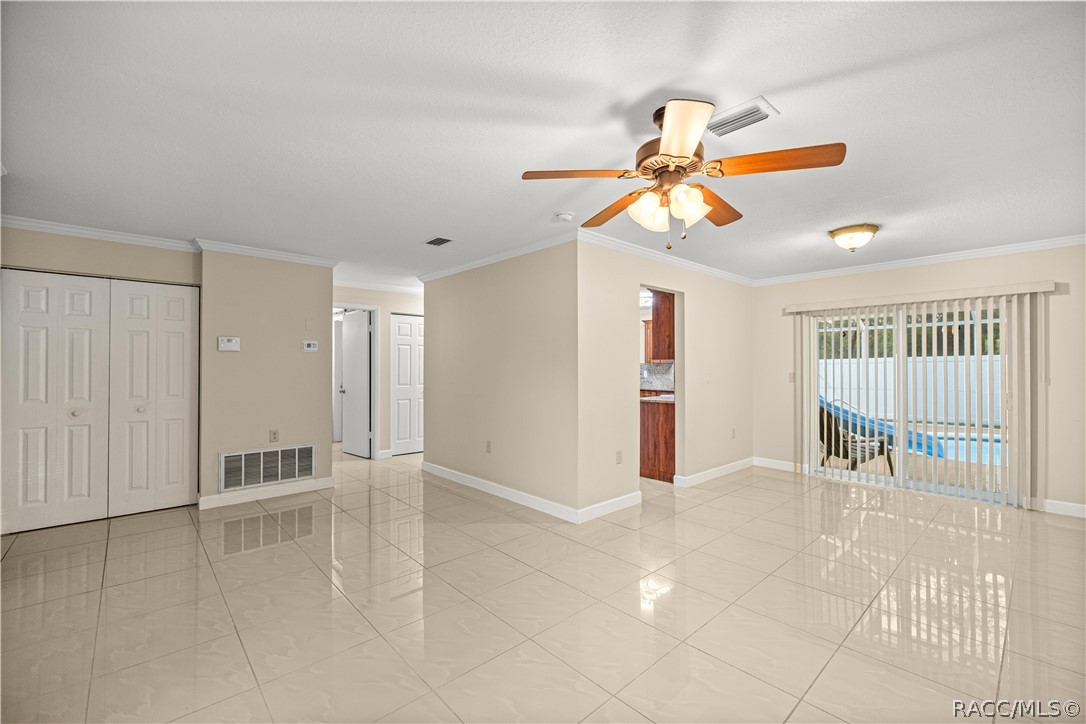 14475 Southwest 34th Terrace Road Ocala, FL 34473 - Photo 6 of 24 Gallery Image 6