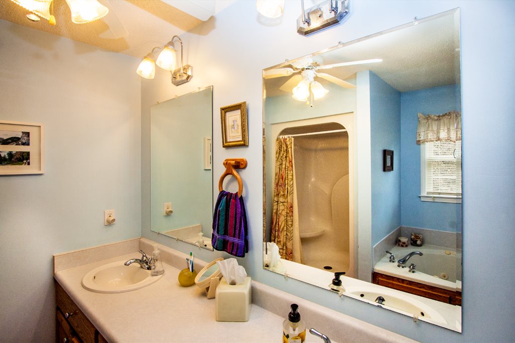 12007 North Ridge Drive Seneca, SC 29672 - Photo 12 of 22 Gallery Image 12
