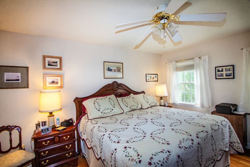 12007 North Ridge Drive Seneca, SC 29672 - Photo 13 of 22 Gallery Image 13