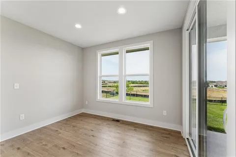 $569,900 | 17120 West 168th Place, Olathe, KS 66062