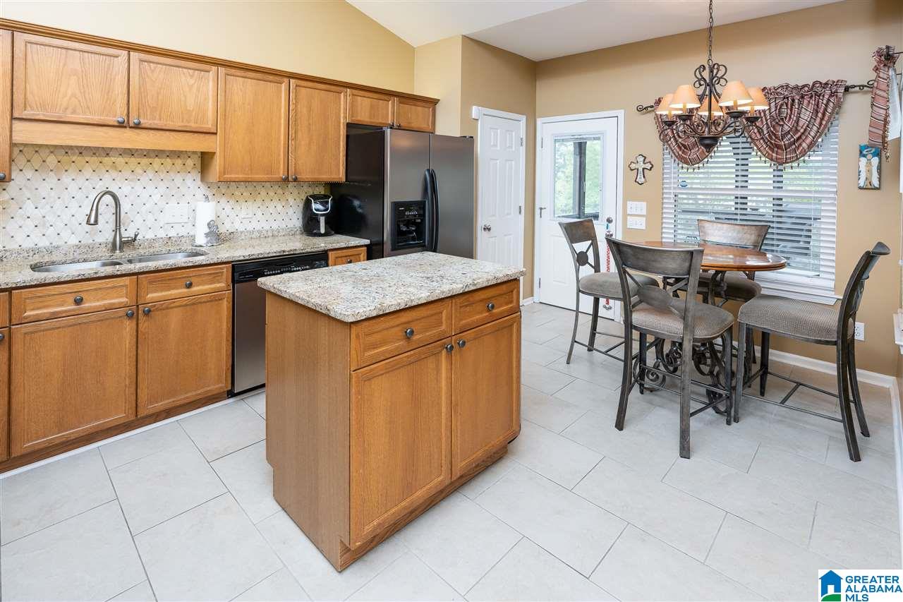 1350 Deer Trail Road Birmingham, AL 35226 - Photo 7 of 31