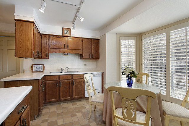 1120 Lee Road Northbrook, IL 60062 - Photo 7 of 25