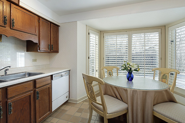 1120 Lee Road Northbrook, IL 60062 - Photo 8 of 25