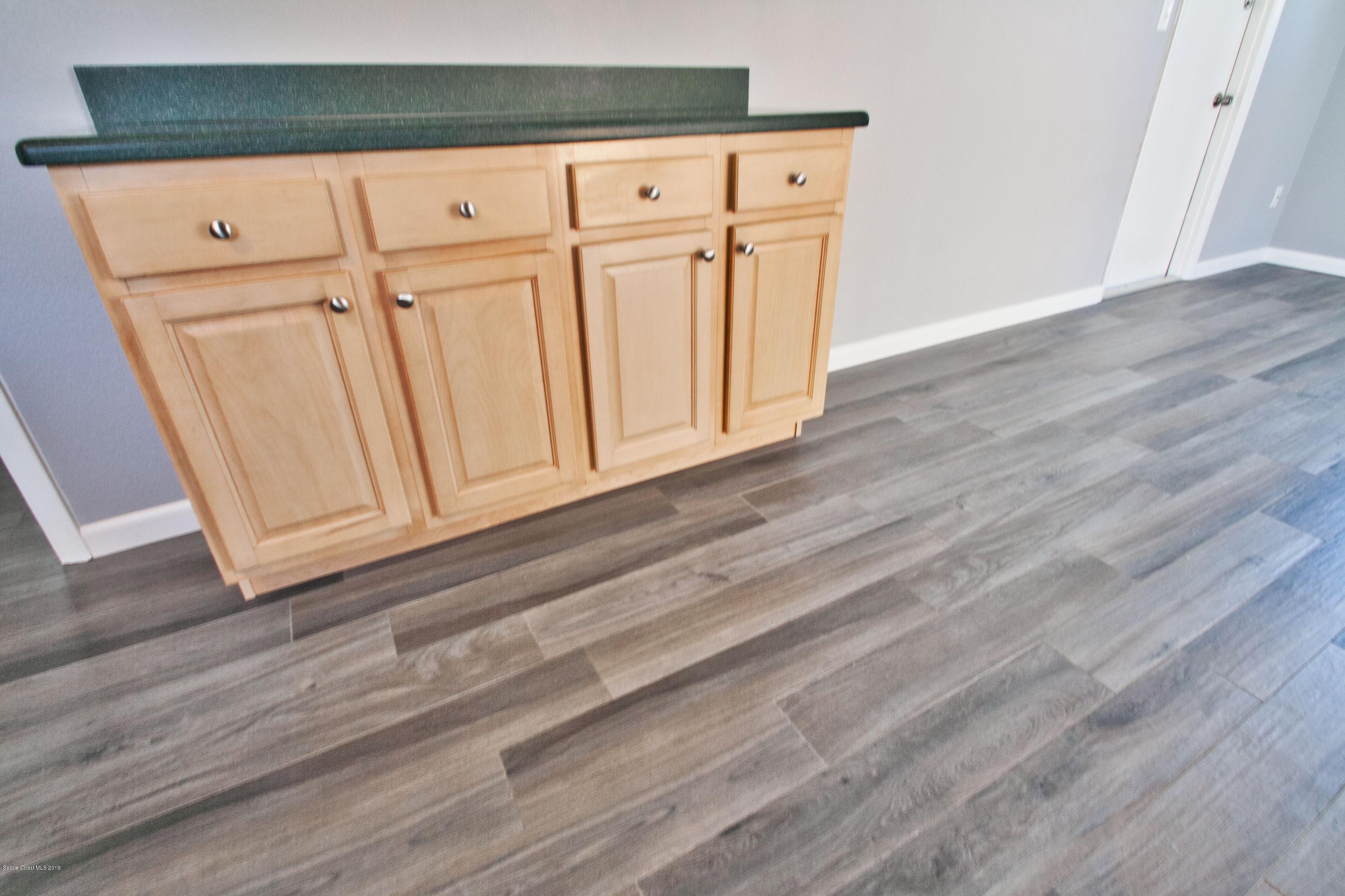 878 Kings Post Road Rockledge, FL 32955 - Photo 8 of 19 IMG_0813