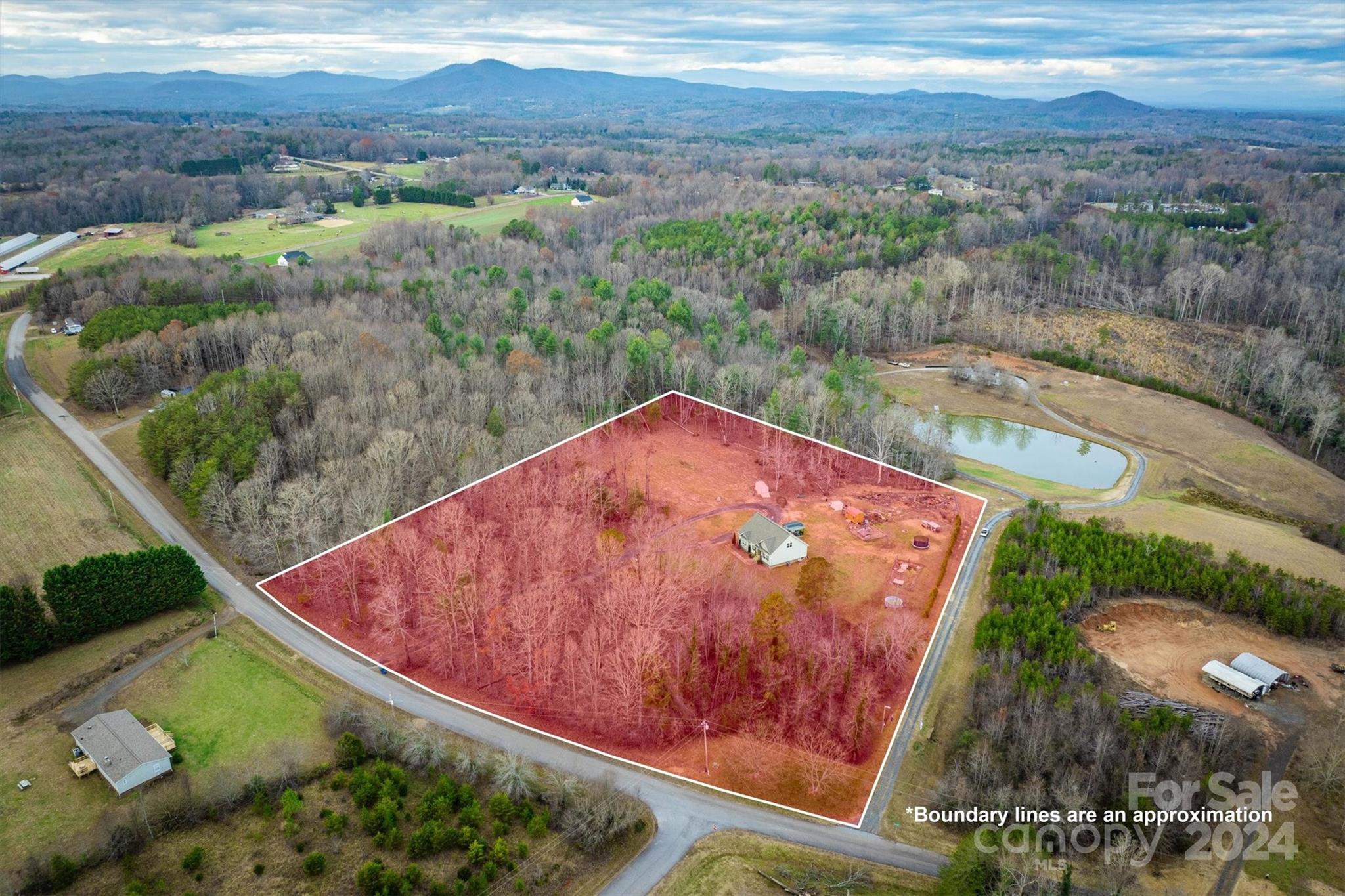 7838 Oren Stephens Road Hickory, NC 28602 - Photo 2 of 31 a view of a yard with an outdoor space
