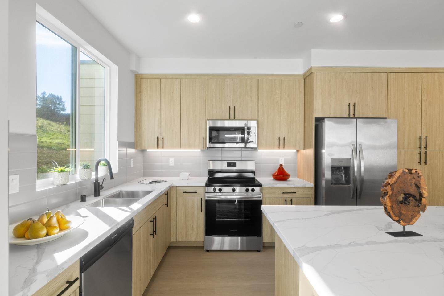 837 Fassler, Unit 837 Pacifica, CA 94044 - Photo 13 of 28