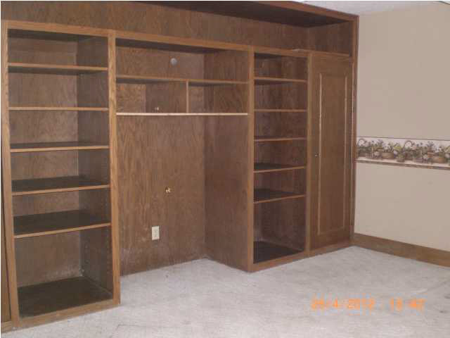 10820 Rose Road Evansville, IN 47712 - Photo 3 of 11 Gallery Image 3