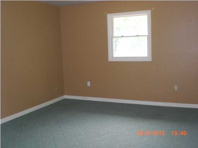 10820 Rose Road Evansville, IN 47712 - Photo 4 of 11 Gallery Image 4