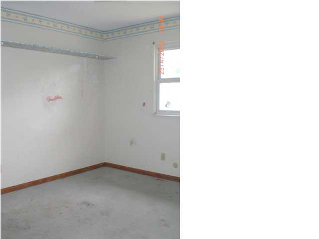 10820 Rose Road Evansville, IN 47712 - Photo 8 of 11 Gallery Image 8