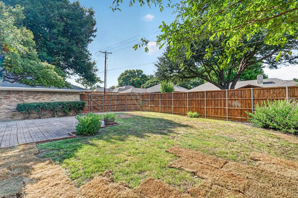 3001 Cross Bend Road Plano, TX 75023 - Photo 38 of 40