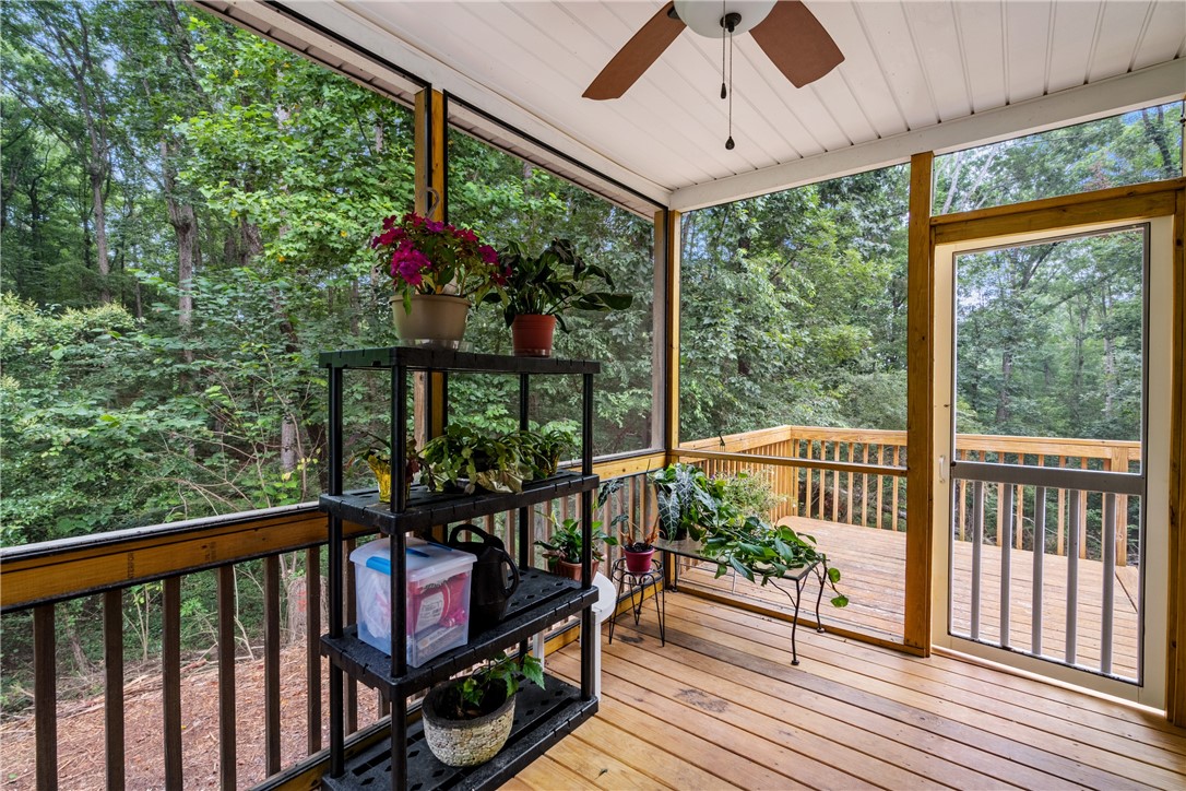 1001 Cherokee Road Townville, SC 29689 - Photo 23 of 43