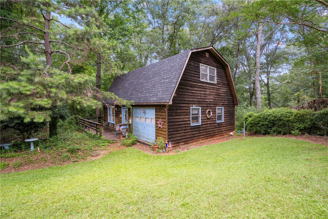 1001 Cherokee Road Townville, SC 29689 - Photo 5 of 43