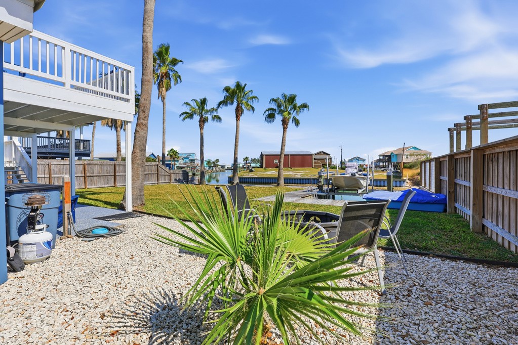 129 Copano Cove Road Rockport, TX 78382 - Photo 29 of 37