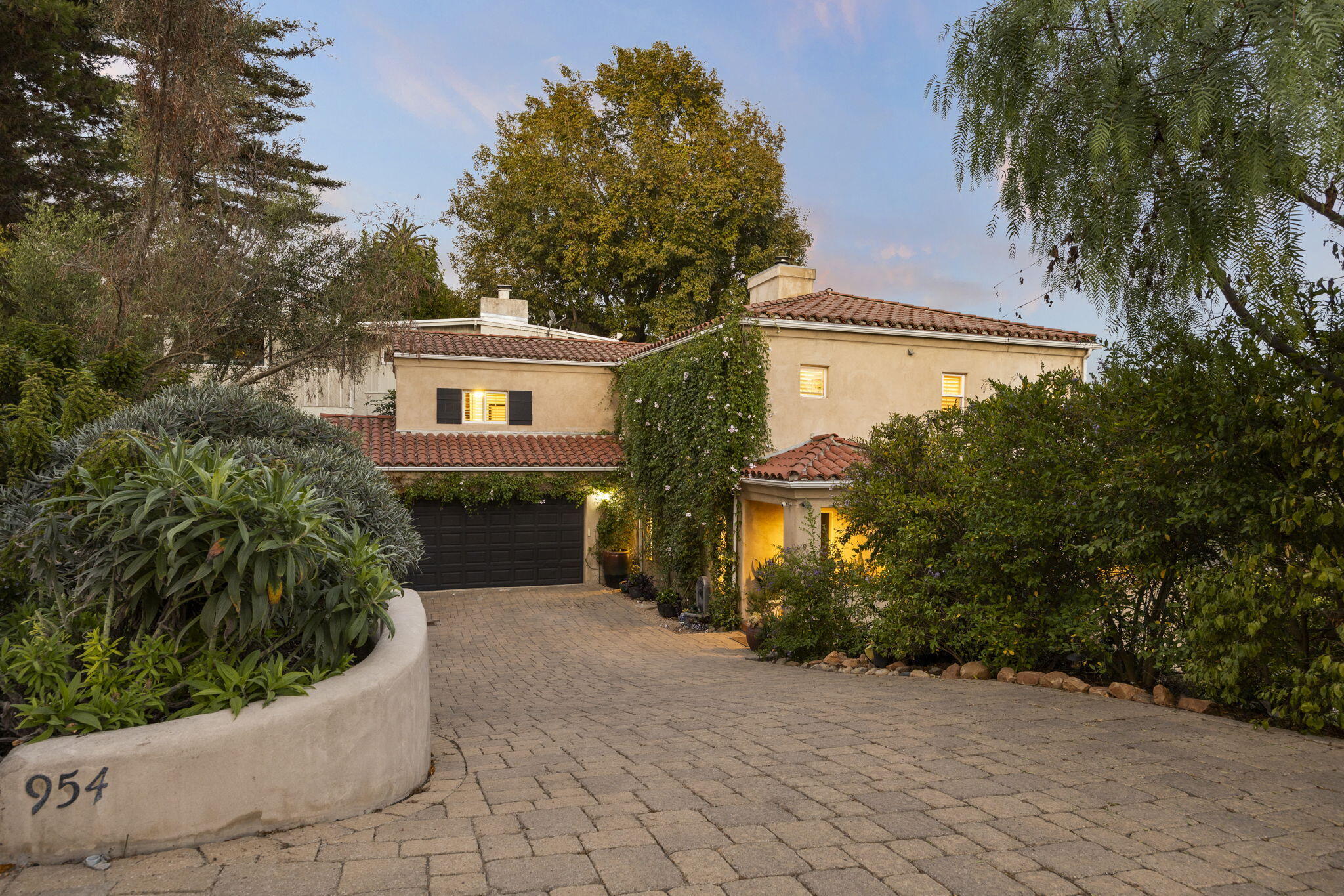 954 Cheltenham Road Santa Barbara, CA 93105 - Photo 1 of 1 5-web-or-mls-UpmarketMedia_954Chel-443