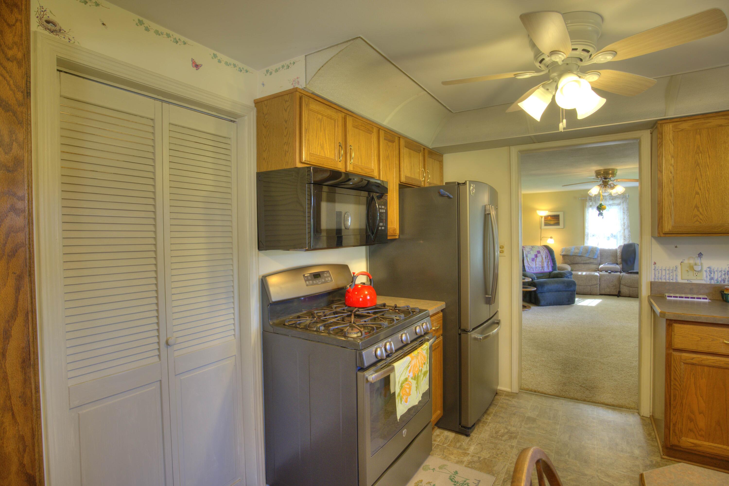 2300 O'leary Road Jackson, MI 49201 - Photo 10 of 75 AQ1A7462_3_4