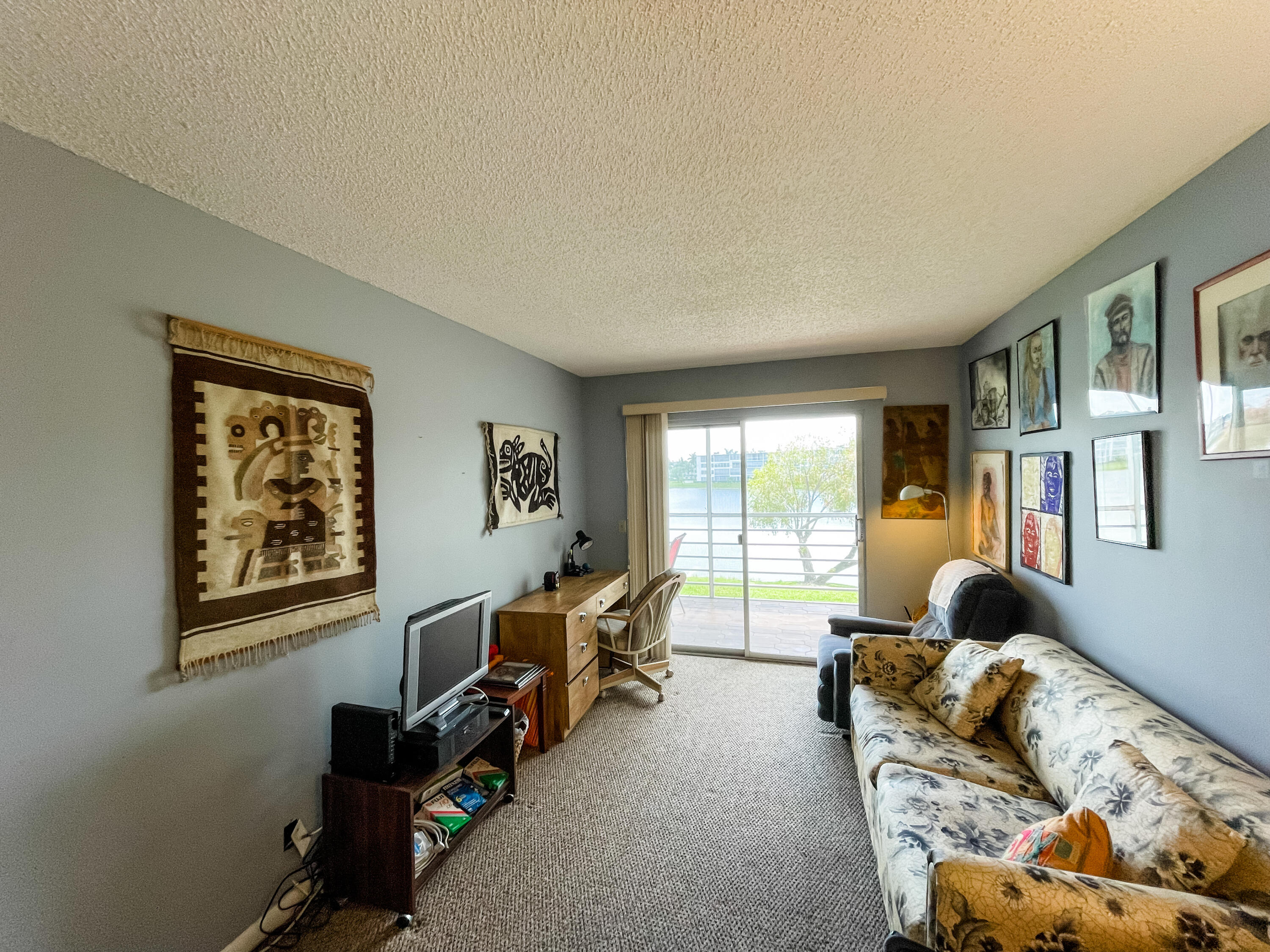 2063 Guildford East, Unit D Boca Raton, FL 33434 - Photo 15 of 19 IMG_8253