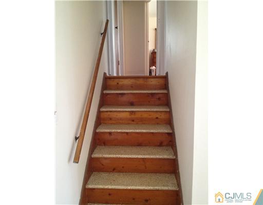 23 Baldwin Road Edison, NJ 08817 - Photo 11 of 19 a view of entryway