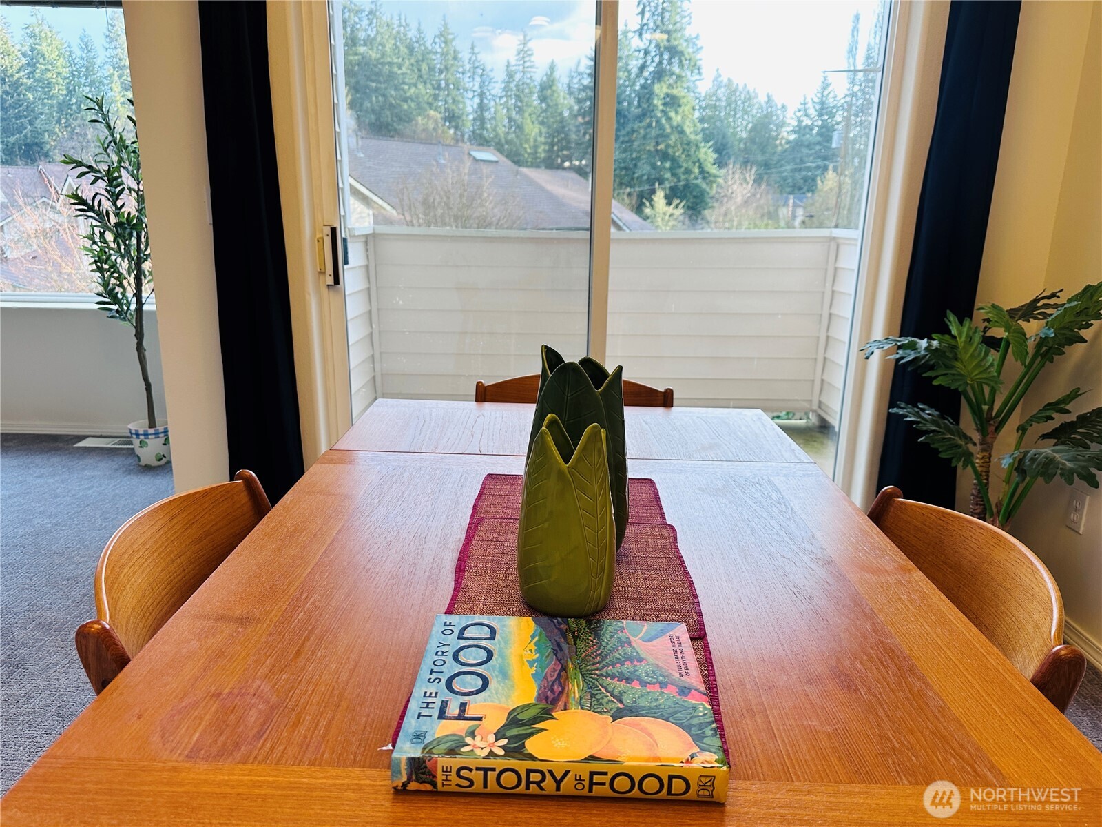 8828 238th Street Southwest, Unit D1 Edmonds, WA 98026 - Photo 18 of 40