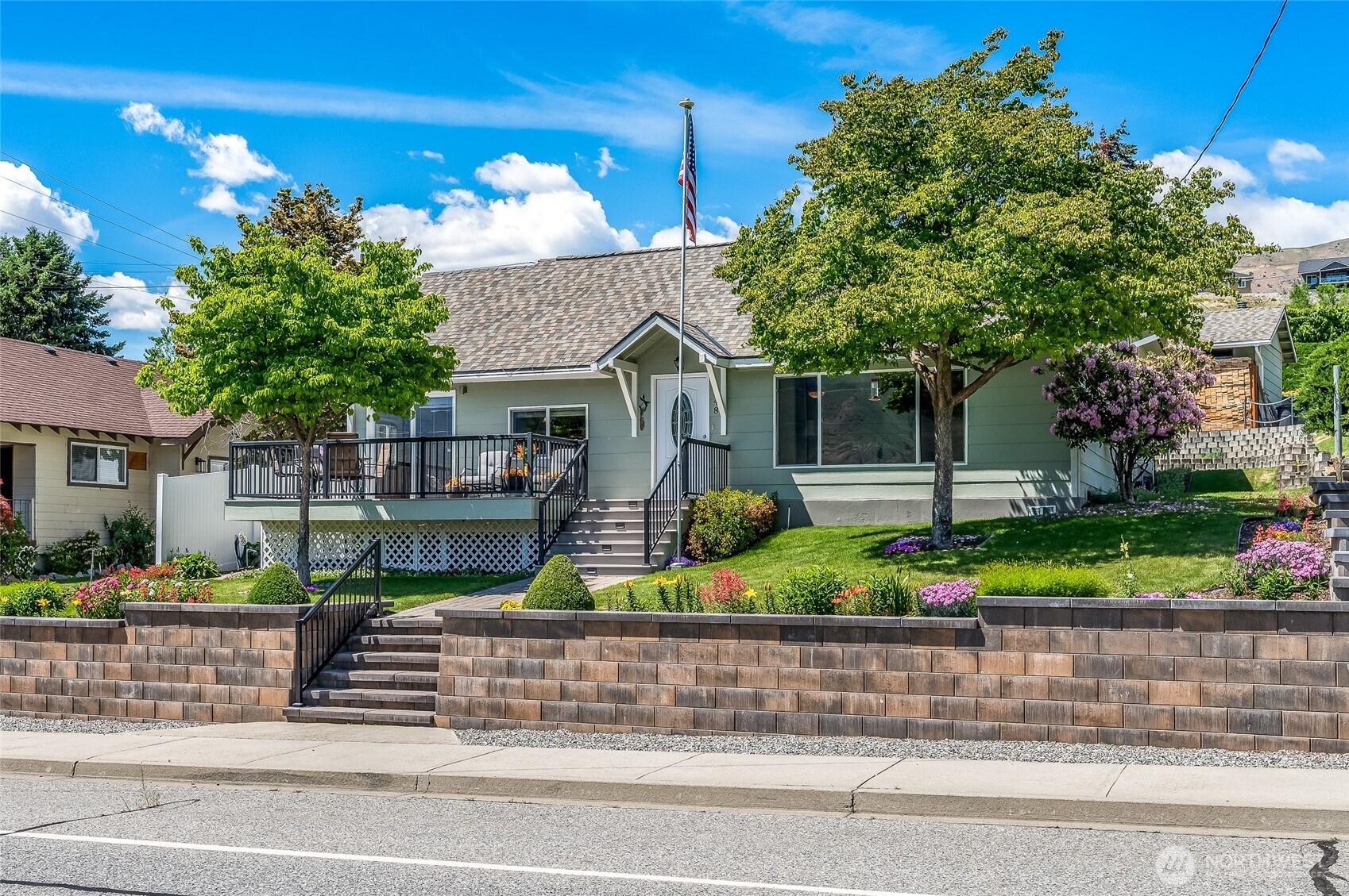 2548 Entiat Way Entiat, WA 98822 - Photo 38 of 40