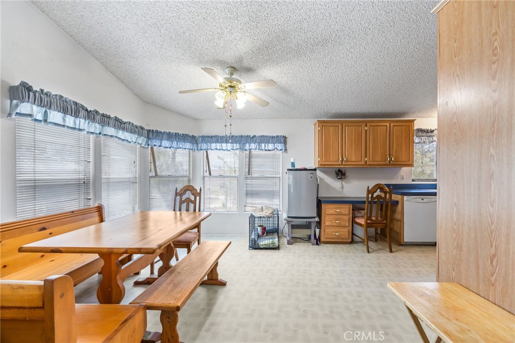 22265 Marquez Road Perris, CA 92570 - Photo 6 of 31