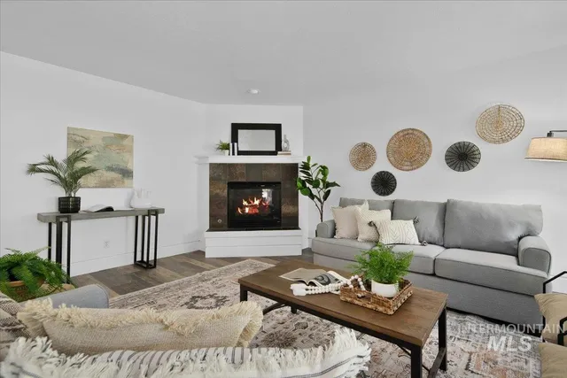 $1,999,000 | 4154 West Morgan Creek Court, Eagle, ID 83616