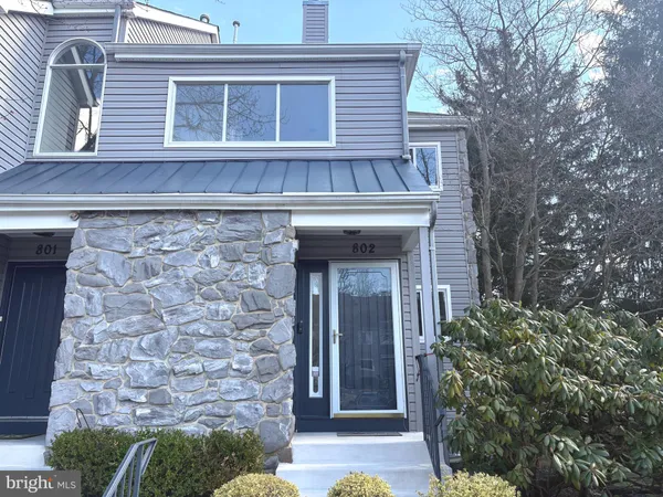 $360,000 | 802 Chanticleer, Cherry Hill, NJ 08003