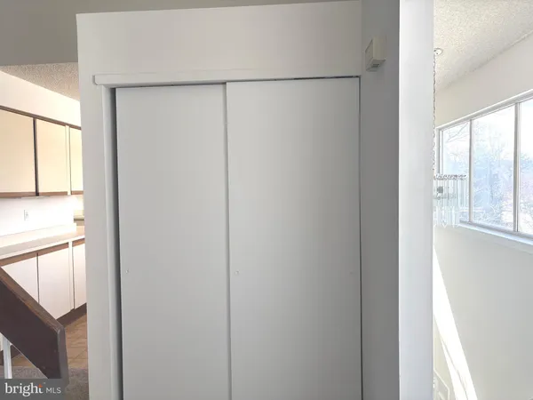 $360,000 | 802 Chanticleer, Cherry Hill, NJ 08003