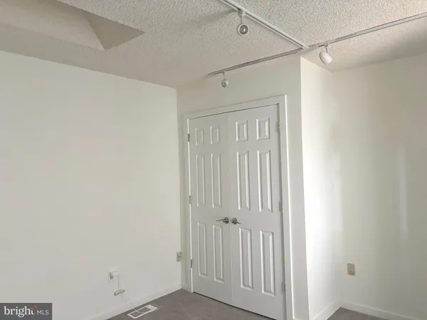 $360,000 | 802 Chanticleer, Cherry Hill, NJ 08003