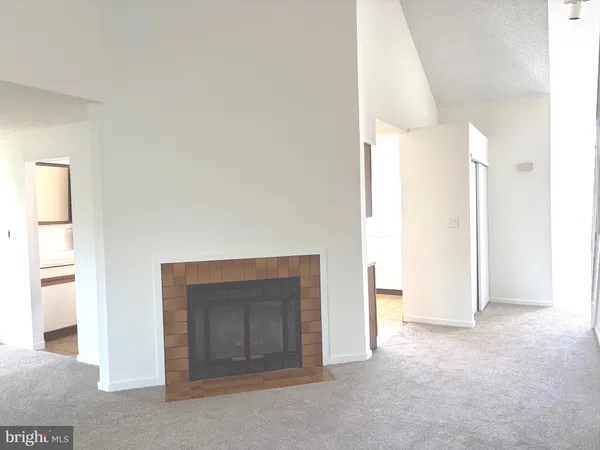 $360,000 | 802 Chanticleer, Cherry Hill, NJ 08003