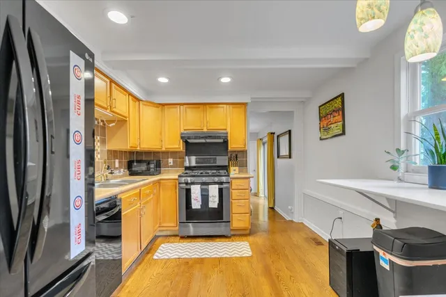 $299,000 | 5220 Palm Street, Barrington, IL 60010