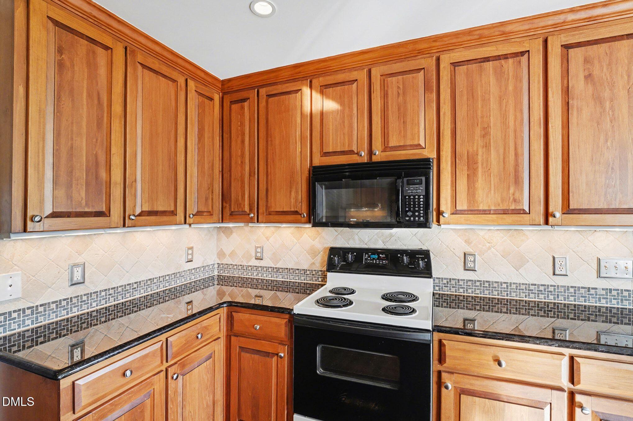 5600 Cardinal Landing Drive Raleigh, NC 27603 - Photo 11 of 24 011_file_6740