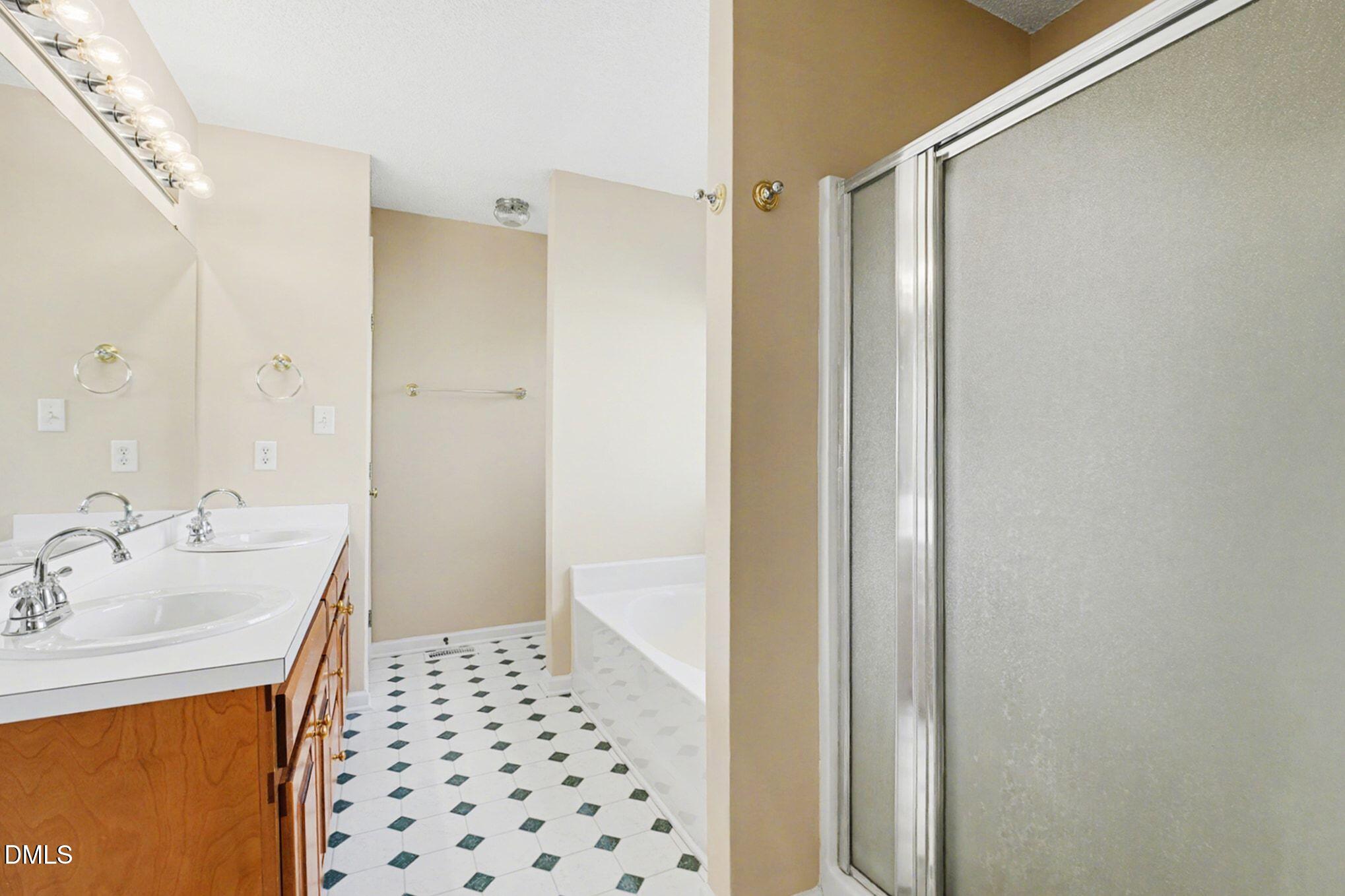 5600 Cardinal Landing Drive Raleigh, NC 27603 - Photo 14 of 24 014_file_7588