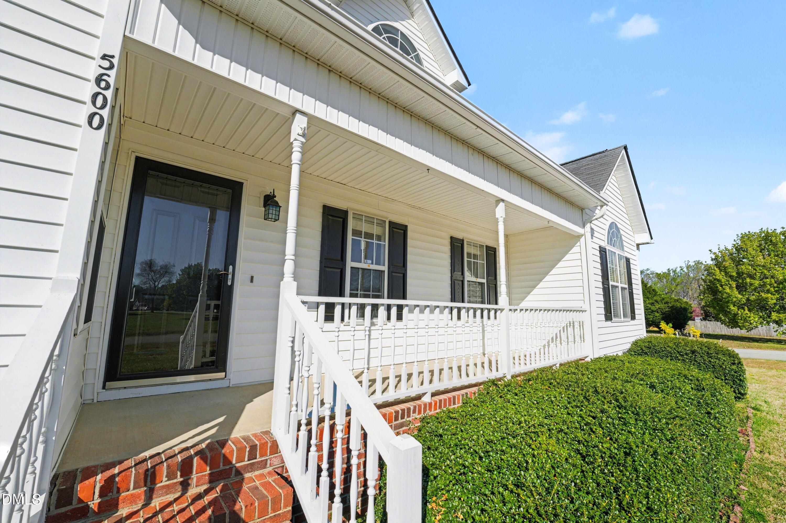 5600 Cardinal Landing Drive Raleigh, NC 27603 - Photo 4 of 24 004_file_7476