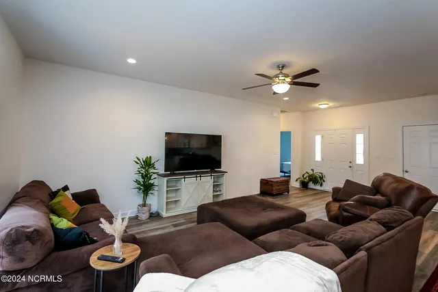 $2,500 | 103 Bogue Landing Drive, Newport, NC 28570